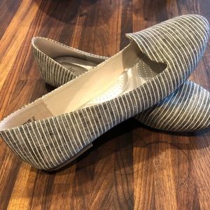 Striped flats Sz 12
